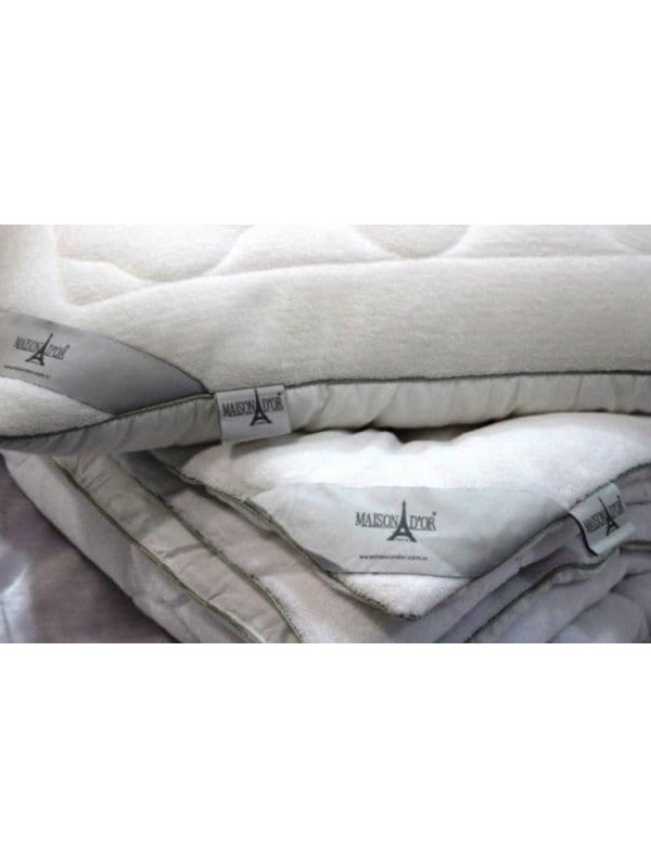 Одеяло Maison D'or Coral евро 195x215 антиаллергенное