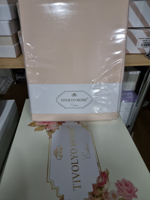 Простынь Tivolyo Home somon сатин 240x260 наволочки 2-50x70