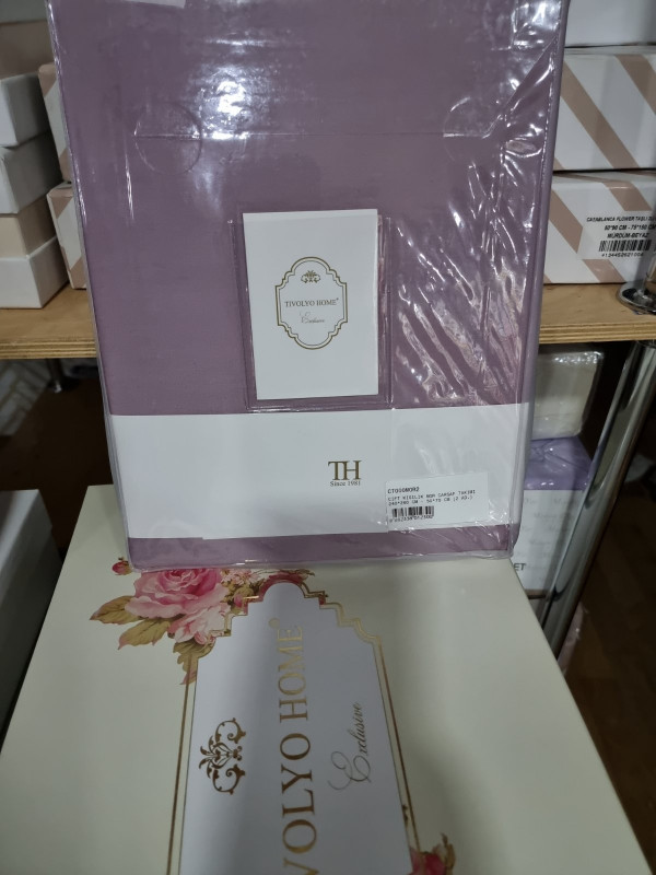 Простынь Tivolyo Home mor сатин 240x260 наволочки 2-50x70