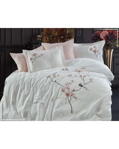 Постельное белье Dantela Huma krem премиум сатин с вышивкой евро