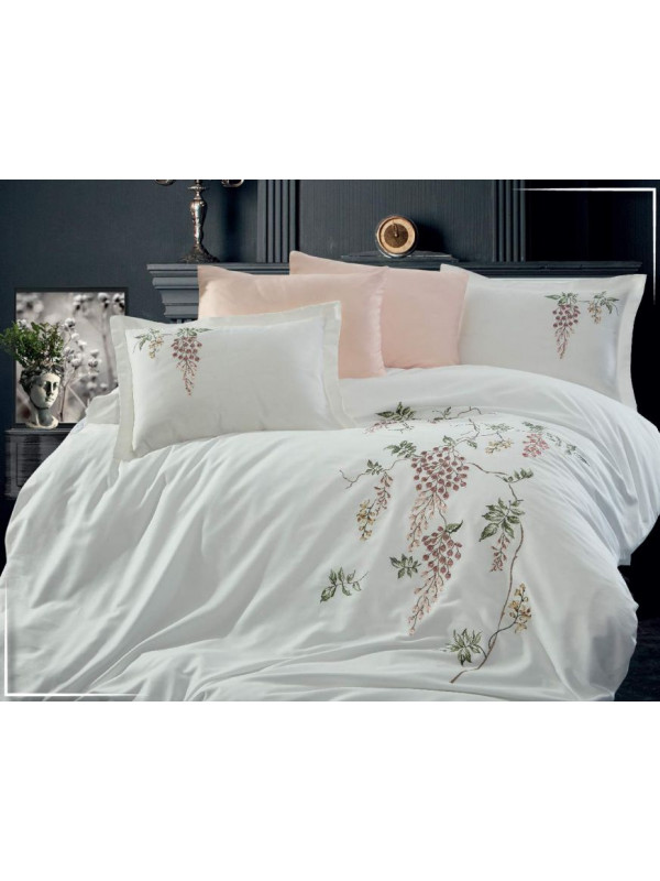 Постельное белье Dantela Salkim премиум сатин с вышивкой евро