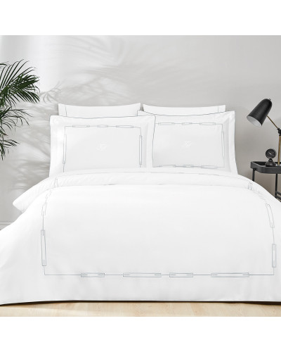 Постельное белье Tivolyo Home Chanel gri премиум сатин с вышивкой евро