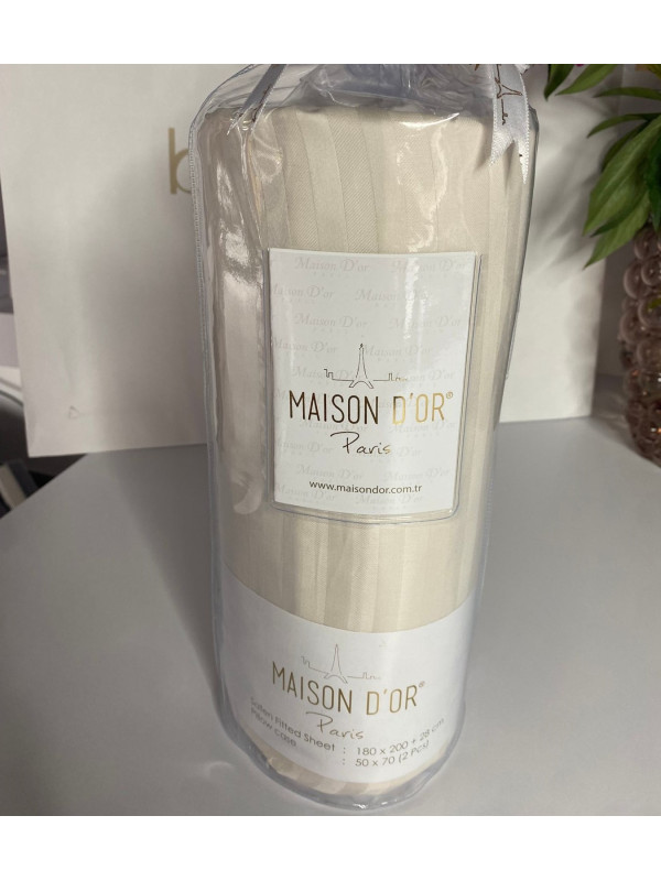 Простынь сатиновая Maison D'or ecru на резинке 180x200 + наволочки 2-50x70